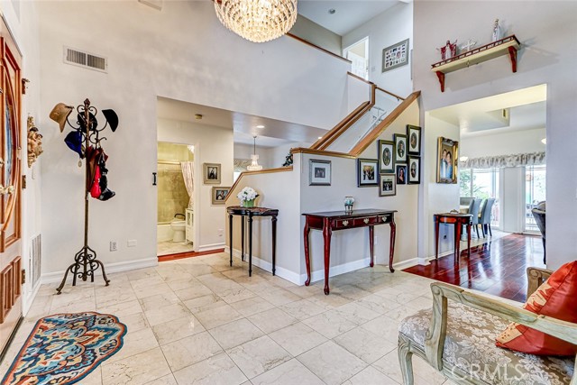 Detail Gallery Image 9 of 34 For 5316 W 135th, Hawthorne,  CA 90250 - 4 Beds | 3 Baths