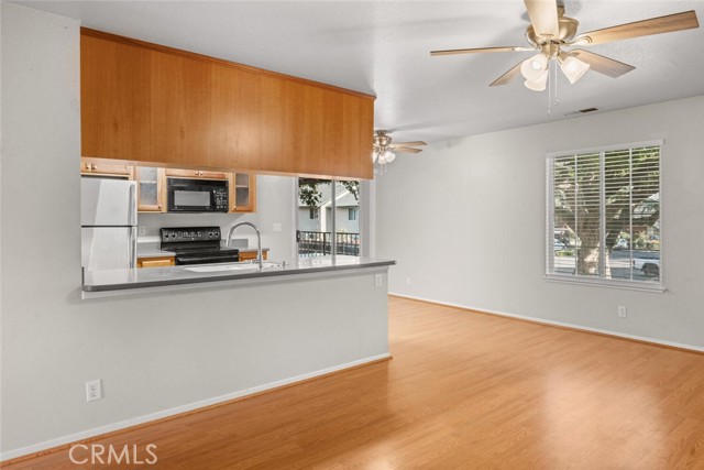 Detail Gallery Image 6 of 38 For 1125 Sheridan #56,  Chico,  CA 95926 - 3 Beds | 2 Baths