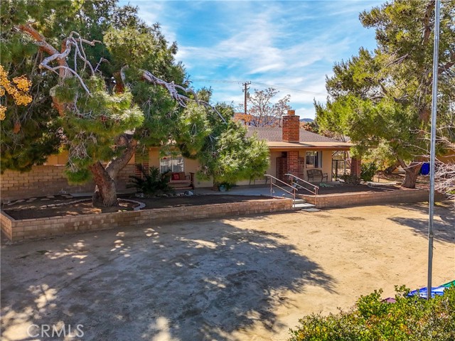 Detail Gallery Image 2 of 70 For 57885 El Dorado Dr, Yucca Valley,  CA 92284 - 5 Beds | 3 Baths