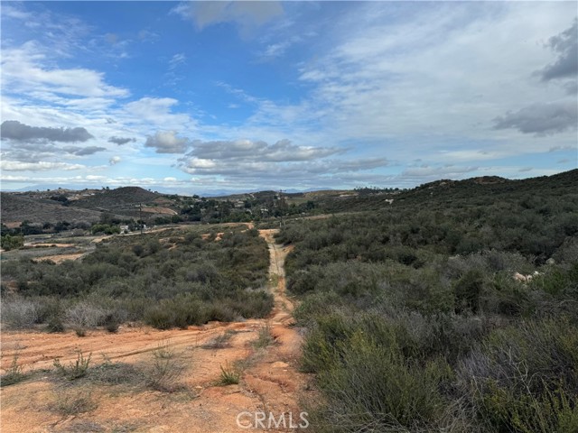 Detail Gallery Image 7 of 14 For 18 Orange, Menifee,  CA 92584 - – Beds | – Baths