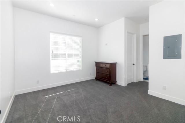 Detail Gallery Image 18 of 53 For 17423 Wicker Way, Riverside,  CA 92504 - 4 Beds | 3/1 Baths