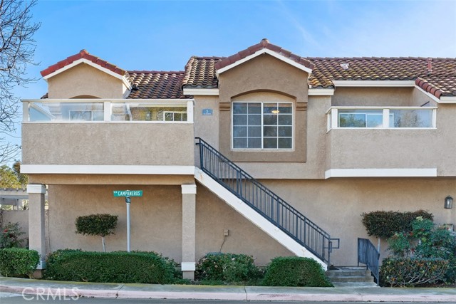 Detail Gallery Image 2 of 56 For 3 via Pariente, Rancho Santa Margarita,  CA 92688 - 2 Beds | 2 Baths