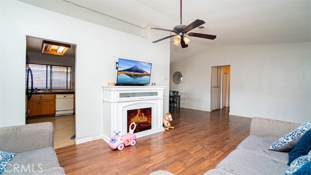 990 Baker Street, San Jacinto, CA, 92583 990 Baker Street, San Jacinto, CA, 92583