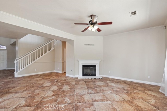 7538 N Erie Avenue, Fresno CA: https://media.crmls.org/medias/2c7d2931-a0a1-4a94-ba23-d9971c7d1d83.jpg