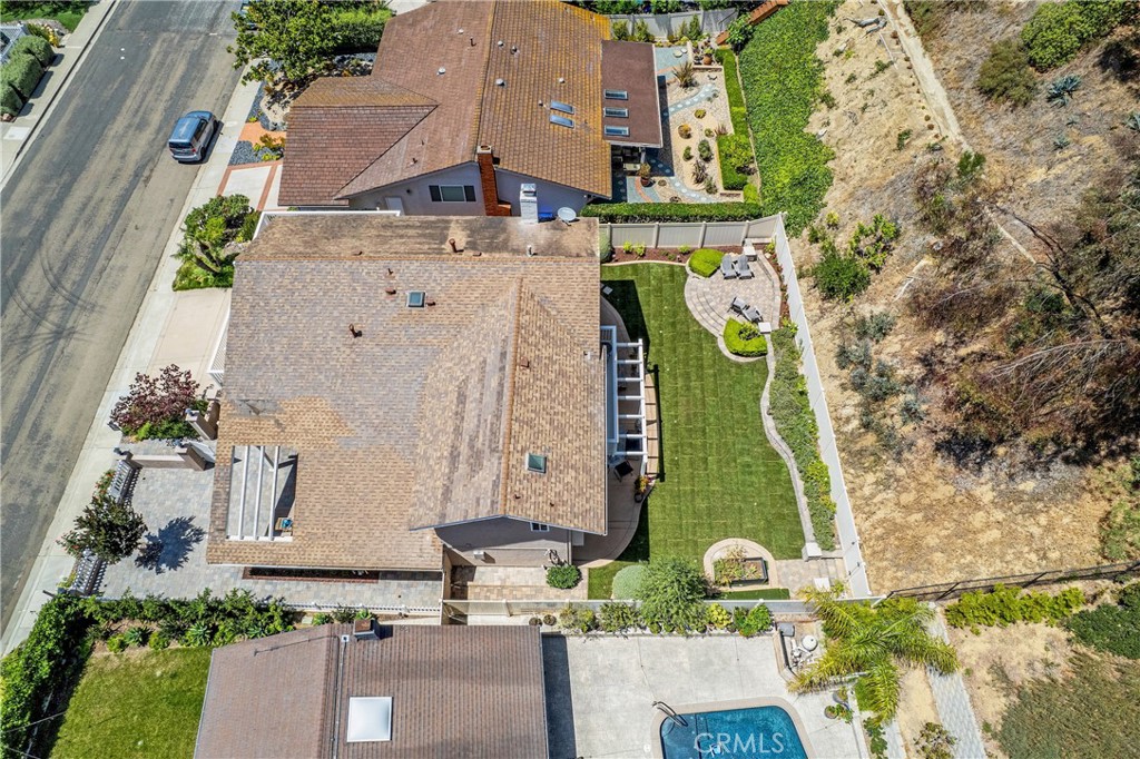 https://media.crmls.org/medias/2c7dd762-cec5-4902-97e3-990dcf85ffbe.jpg?preset=X-Large