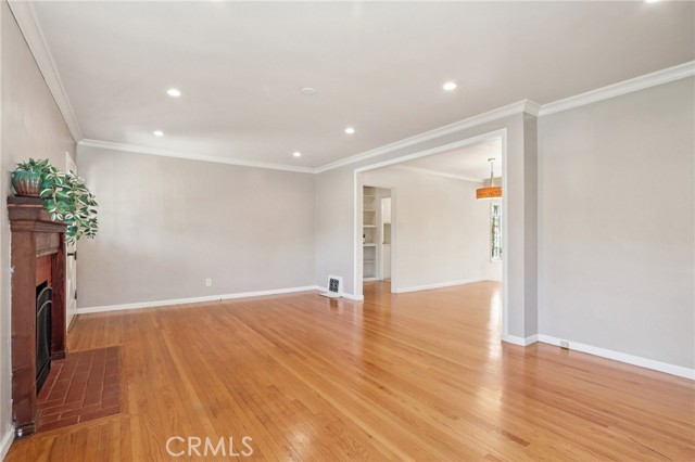 Detail Gallery Image 6 of 33 For 5513 Cartwright Ave, North Hollywood,  CA 91601 - 3 Beds | 2 Baths