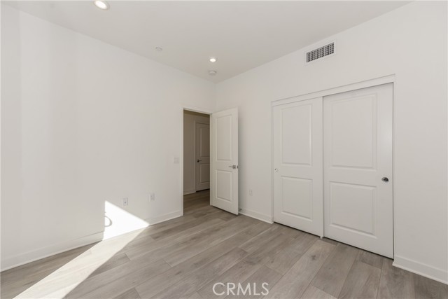Detail Gallery Image 6 of 48 For 1418 S Urbana St, Anaheim,  CA 92805 - 4 Beds | 3/1 Baths