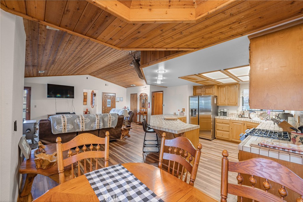 MLS #DW25022259 img 4