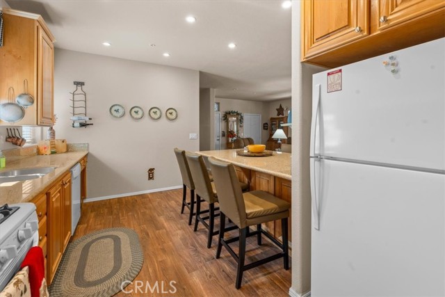 Detail Gallery Image 10 of 28 For 775 Riverside Ave, Sugarloaf,  CA 92386 - 3 Beds | 2 Baths