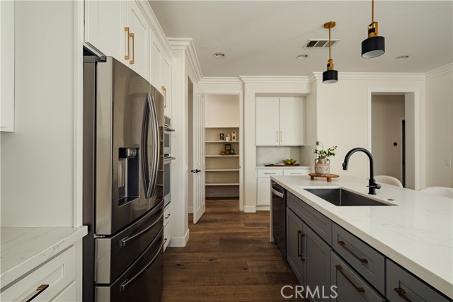 Detail Gallery Image 10 of 45 For 14052 Eaton Hollow, Moorpark,  CA 93021 - 4 Beds | 3 Baths