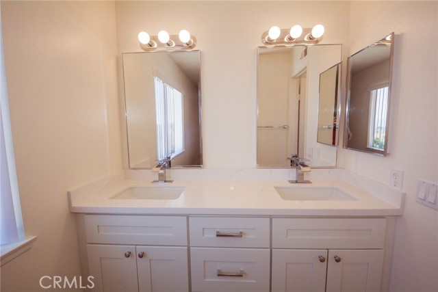 Detail Gallery Image 23 of 29 For 1687 Cliffbranch Dr, Diamond Bar,  CA 91765 - 3 Beds | 2 Baths
