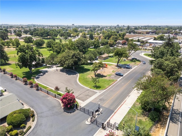 Detail Gallery Image 52 of 56 For 2240 Golden Oak Ln #104,  Merced,  CA 95341 - 3 Beds | 2 Baths