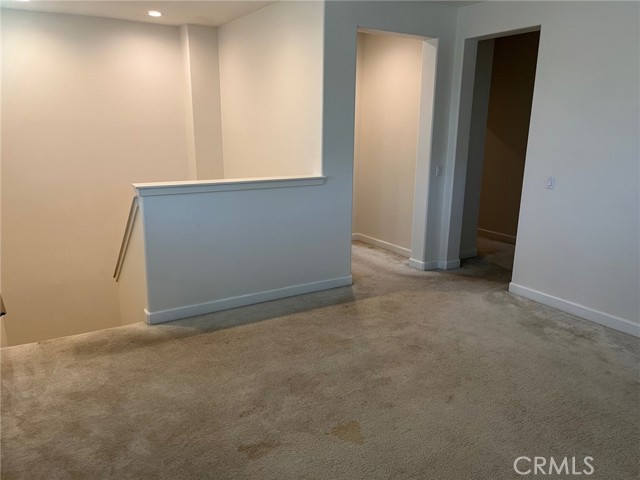 3996 S Somerston Way, Ontario CA: https://media.crmls.org/medias/2c82577a-49b8-451c-be91-73b90c7d37b6.jpg