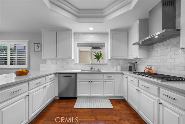 1817 Clark Lane, Redondo Beach CA: https://media.crmls.org/medias/2c82f599-49b7-4f33-8b73-bb59ccde59ae.jpg