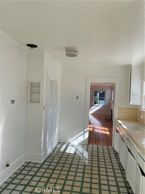 Detail Gallery Image 5 of 10 For 715 Hope Ct, South Pasadena,  CA 91030 - 2 Beds | 1 Baths