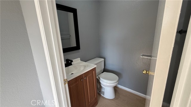 Detail Gallery Image 10 of 13 For 9054 Willis Ave #21 #21,  Panorama City,  CA 91402 - 2 Beds | 2 Baths