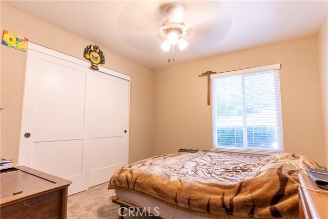 Detail Gallery Image 5 of 11 For 21101 Sitkan Rd, Apple Valley,  CA 92308 - 3 Beds | 2 Baths