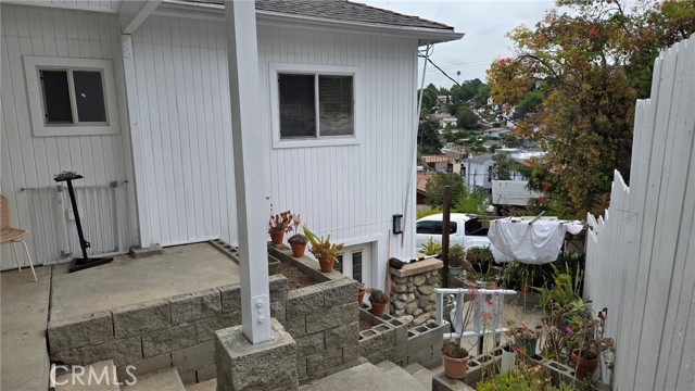 787 Terrace 49, Los Angeles CA: https://media.crmls.org/medias/2c842991-387c-4c3e-82cd-b8a0d206c84d.jpg