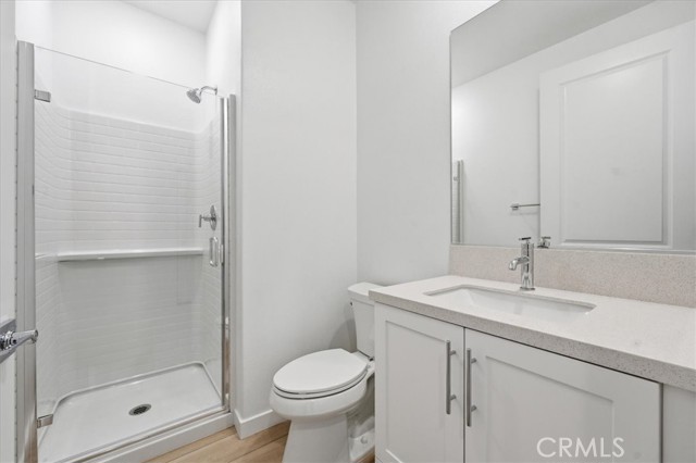 Detail Gallery Image 5 of 27 For 27341 Bear Creek Ln, Valencia,  CA 91381 - 3 Beds | 3/1 Baths