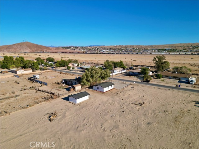 Detail Gallery Image 33 of 35 For 28062 Waterman Rd, Barstow,  CA 92311 - 1 Beds | 1 Baths