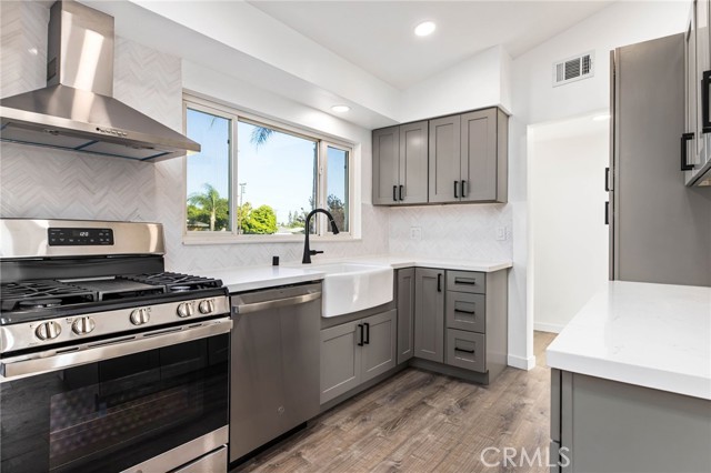 Detail Gallery Image 7 of 30 For 853 N Jasmine Ave, Ontario,  CA 91762 - 3 Beds | 2 Baths