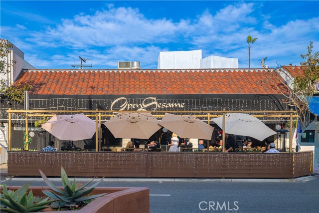 4401 Division, Long Beach CA: https://media.crmls.org/medias/2c85889f-74e6-441d-bcd4-181e4363362b.jpg
