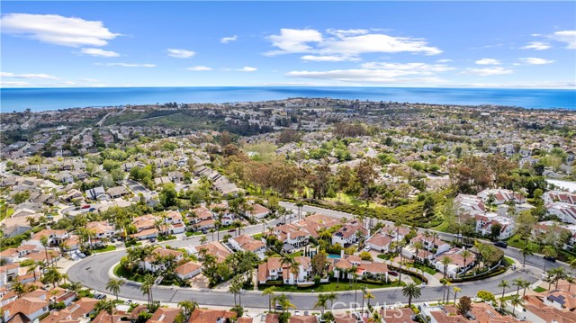 Detail Gallery Image 5 of 5 For 6 Terraza Del Mar, Dana Point,  CA 92629 - 4 Beds | 3/1 Baths