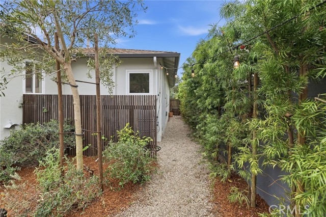 Detail Gallery Image 36 of 43 For 1023 Acacia, Torrance,  CA 90501 - 3 Beds | 2 Baths