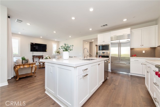 32464 Old Sage Dr, San Juan Capistrano CA: https://media.crmls.org/medias/2c8680dc-efb3-4d6c-aba9-ee9753d43e4c.jpg