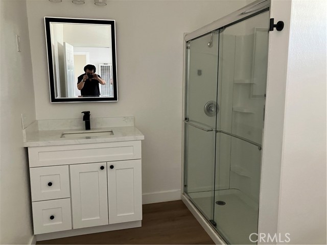 10047 Flora Vista Street, Bellflower CA: https://media.crmls.org/medias/2c86ff8b-4293-4500-8eae-26a407700433.jpg