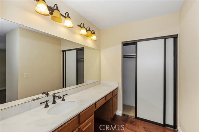 Detail Gallery Image 11 of 45 For 880 El Mirador, Upland,  CA 91784 - 2 Beds | 2/1 Baths