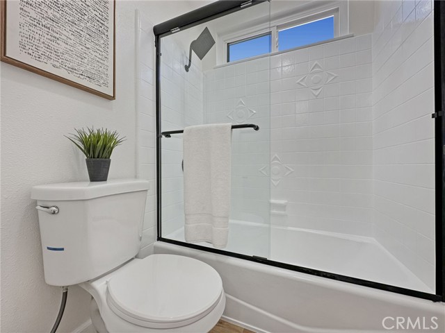 26862 Salazar Drive, Mission Viejo CA: https://media.crmls.org/medias/2c883999-9bb9-46fb-9ff2-fbfc8291a9dc.jpg