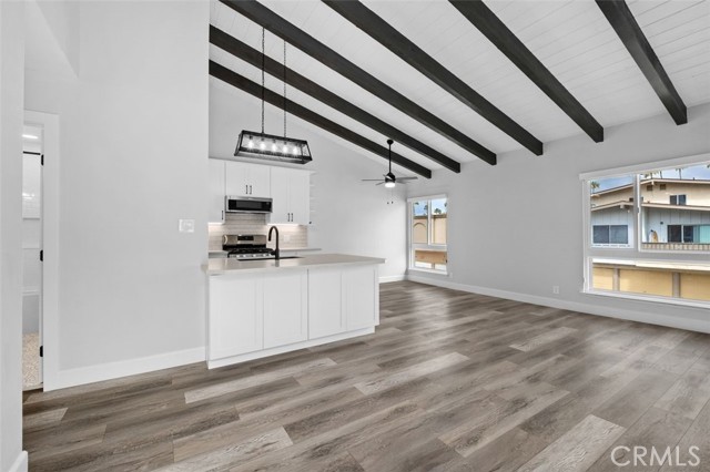 Detail Gallery Image 6 of 39 For 113 Loma Ln, San Clemente,  CA 92672 - 2 Beds | 2 Baths