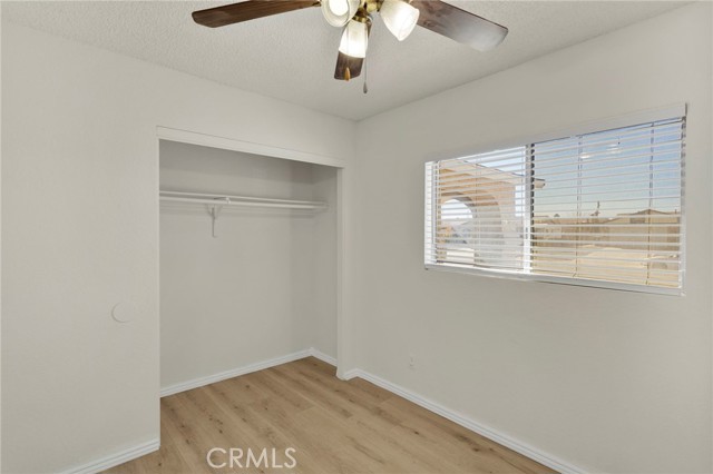 Detail Gallery Image 12 of 23 For 10402 Cimmeron Trail Dr, Adelanto,  CA 92301 - 3 Beds | 2 Baths