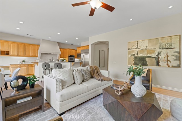Image 39 of 52 For 24986 Greensbrier Drive