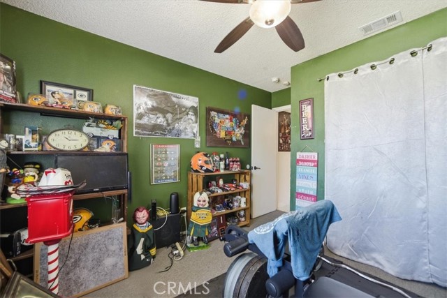 15235 Newmont, Lancaster CA: https://media.crmls.org/medias/2c8a3ca7-46af-4762-9ede-8fc364aa3fbf.jpg