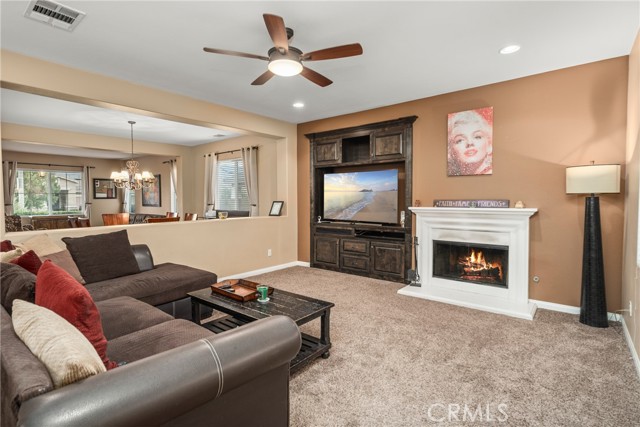 7116 W Avenue L4, Lancaster CA: https://media.crmls.org/medias/2c8a9b26-a238-4ef0-9e31-f16e2dfdd4fe.jpg