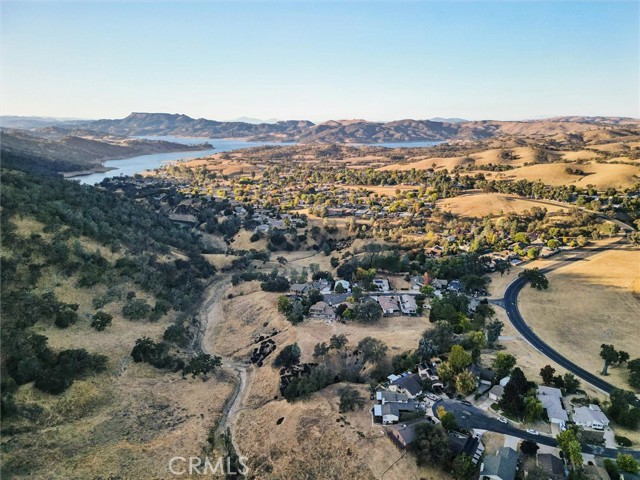 Detail Gallery Image 32 of 43 For 2841 Black Horse Lane, Paso Robles,  CA 93446 - 3 Beds | 2/1 Baths