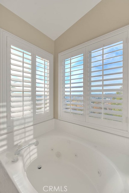 Detail Gallery Image 35 of 67 For 27641 Atlas Ln, Canyon Country,  CA 91351 - 4 Beds | 2/1 Baths