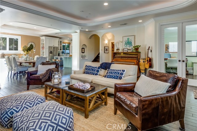 311 Topaz Street, Redondo Beach, California 90277, 5 Bedrooms Bedrooms, ,2 BathroomsBathrooms,Residential,Sold,Topaz,SB17009077