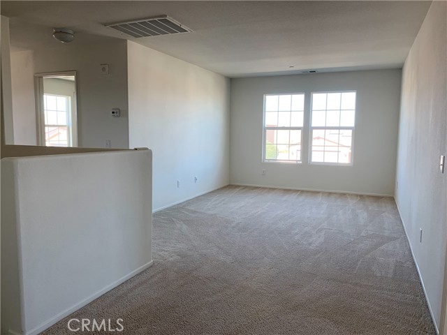 Detail Gallery Image 5 of 7 For 3429 Potomac Ct, Perris,  CA 92570 - 5 Beds | 2 Baths