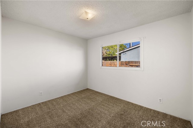 Detail Gallery Image 14 of 20 For 45443 Saigon, Lancaster,  CA 93534 - 3 Beds | 2 Baths