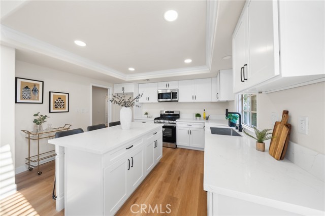 540 Pittsfield Court, Long Beach CA: https://media.crmls.org/medias/2c8d22a2-12ed-4c41-915c-bd09463eebe3.jpg