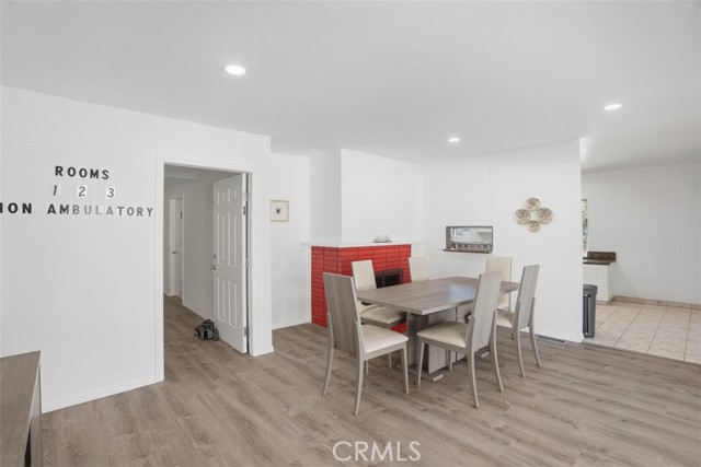 7958 Tampa Ave, Reseda CA: https://media.crmls.org/medias/2c8d8f77-e5b3-4f9a-bf40-a340973b7de6.jpg