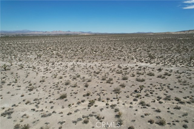 Detail Gallery Image 8 of 71 For 769 Meridian Rd, Lucerne Valley,  CA 92356 - – Beds | – Baths