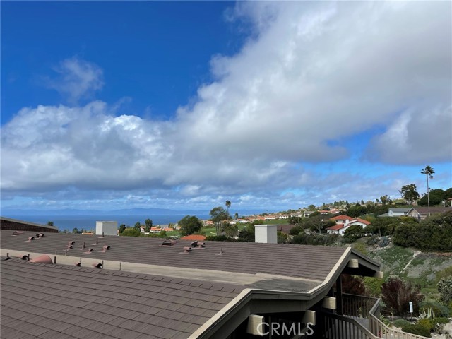 6542 Ocean Crest Drive, Rancho Palos Verdes, California 90275, 2 Bedrooms Bedrooms, ,2 BathroomsBathrooms,Residential,Sold,Ocean Crest,PV22033996