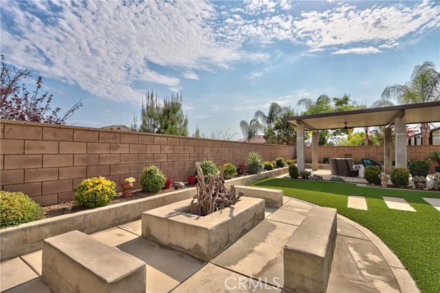25199 Loring Road, Wildomar CA: https://media.crmls.org/medias/2c920454-ddb4-40ad-9142-bbca6cd72e9c.jpg