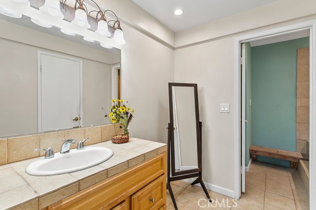 Detail Gallery Image 20 of 50 For 338 Vista Madera, Newport Beach,  CA 92660 - 2 Beds | 3 Baths