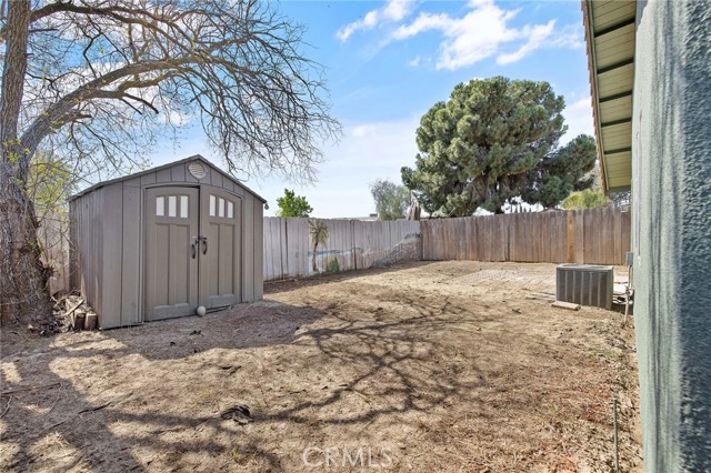 Detail Gallery Image 24 of 27 For 1171 State St, Hanford,  CA 93230 - 3 Beds | 2 Baths