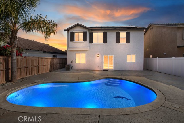 Detail Gallery Image 2 of 27 For 3224 Blossom Dr, Perris,  CA 92571 - 4 Beds | 2/1 Baths